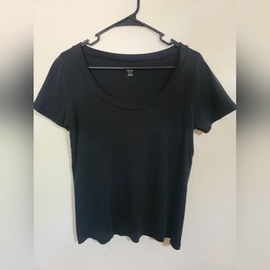 Eddie Bauer Women's Wide-Scoop Neck Tee, Black, Large